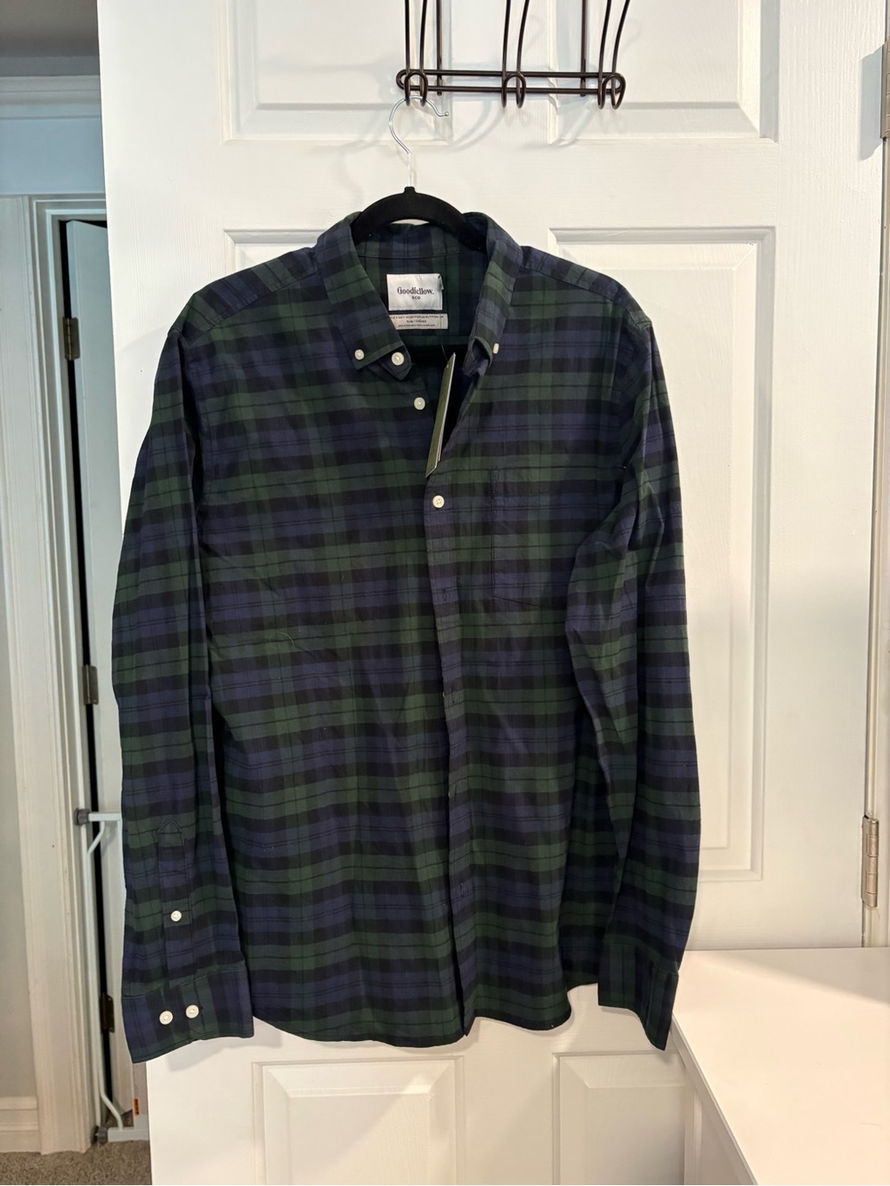 Goodfellow & Co Green and Navy Plaid Button-Down Shirt